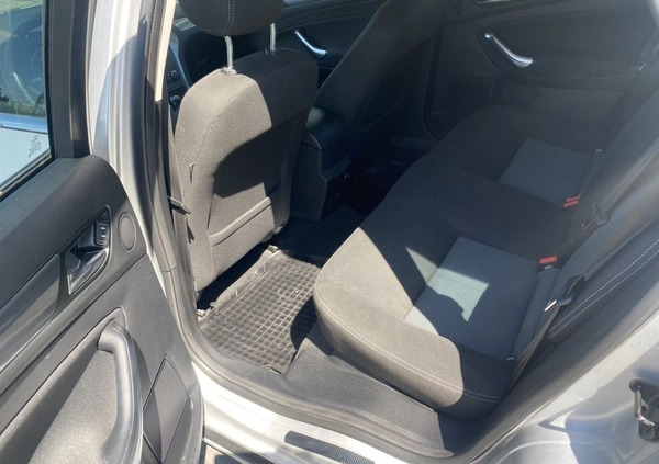 Ford Mondeo cena 21700 przebieg: 258000, rok produkcji 2011 z Żyrardów małe 106